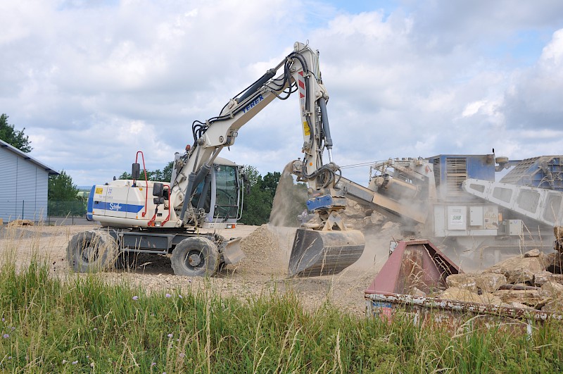 Erdbau & Baggerarbeiten