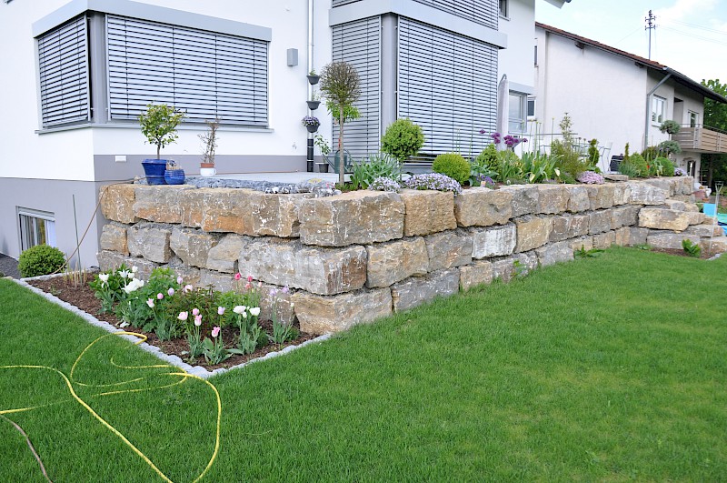 Gartenbau & Natursteine